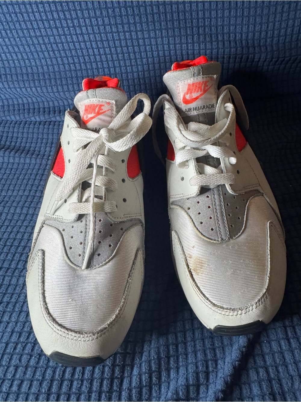 Nike Air Hurrache White Sneakers with Bright Red Accents